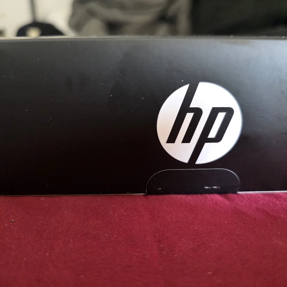 HP SEALED! NIB! 960 Ergonomic Wireless Keyboard in Black. R2S!!